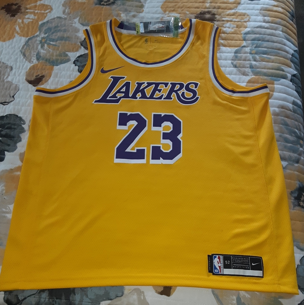 Lebron James L.A. Lakers Jersey